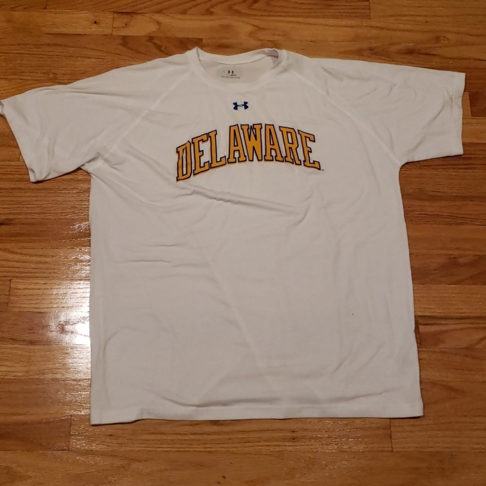 Under Armour University of Delaware Tshirt